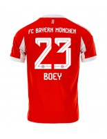 Moške Nogometnih dresov Bayern Munich Sacha Boey #23 Domači 2025-26 Kratki rokavi